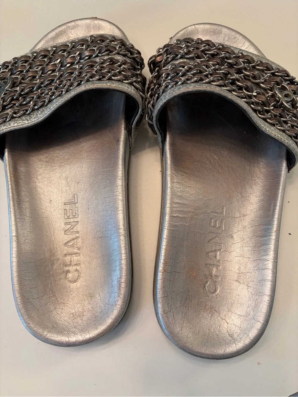CHANEL Metallic Silver Chain-Embellished Slide